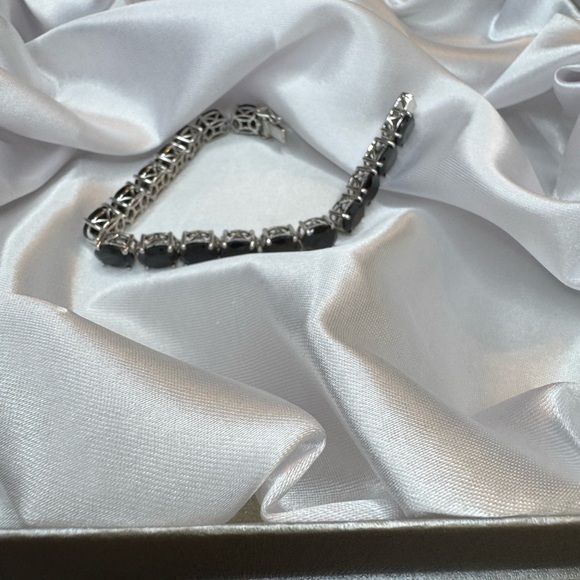 Karis Thai Black Spinel 57.60 ctw Bracelet in Platinum Bond (7.25 In) - Picture 2 of 5